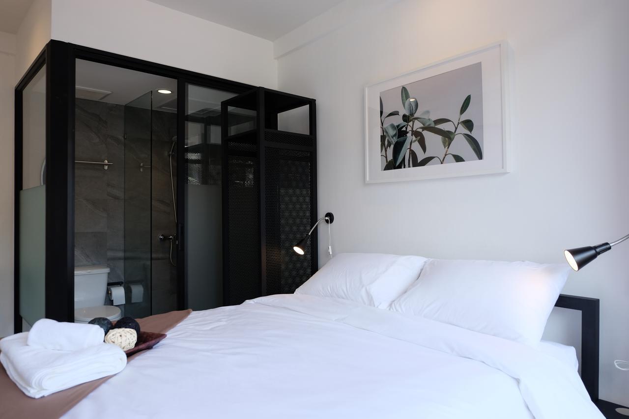 Haus Sathorn 21 Bed And Breakfast Bangkok Kültér fotó