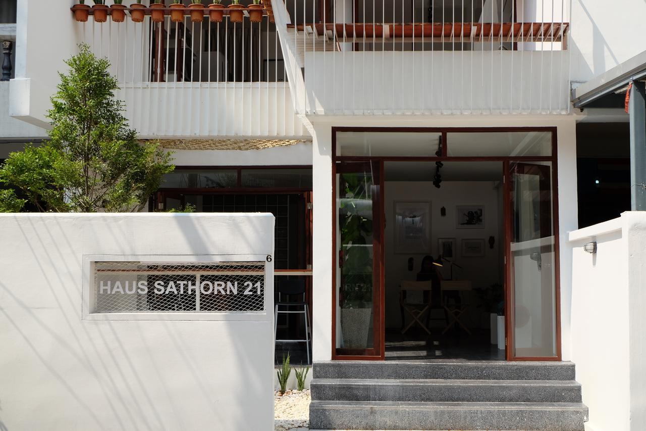 Haus Sathorn 21 Bed And Breakfast Bangkok Kültér fotó